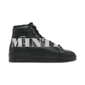PP Sneakers